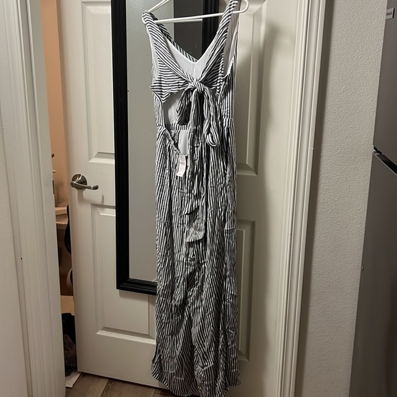 AE viscose jumper NWT - Picture 3 of 5